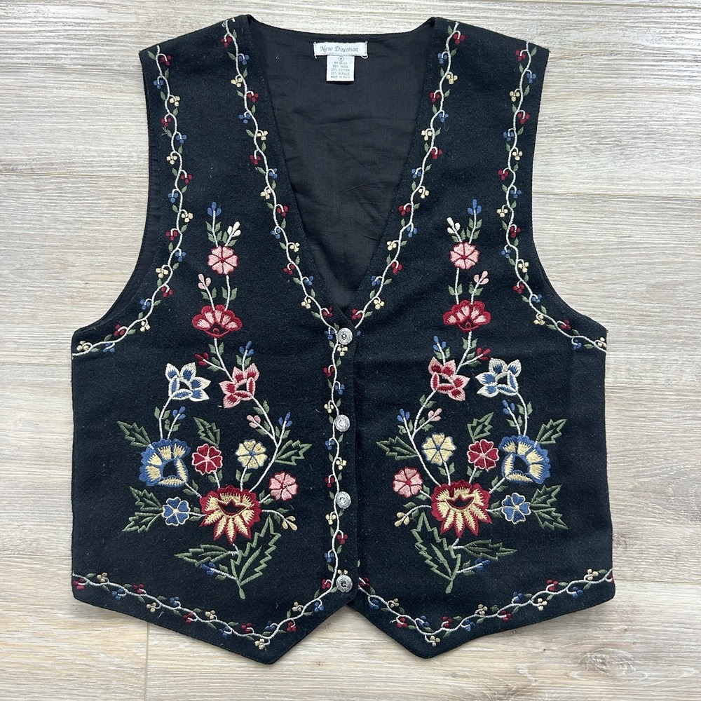New Directions Medium Black Floral Embroidered Wool Blend Vest Cottagecore